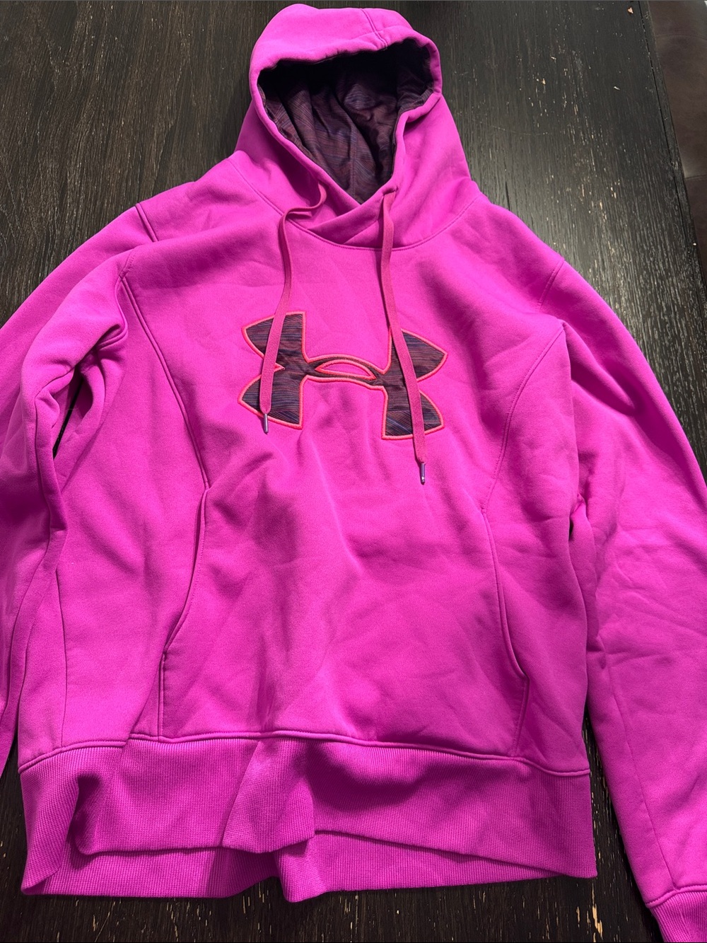 Under Armour Women’s Bright Pink Logo Pullover Hoodie